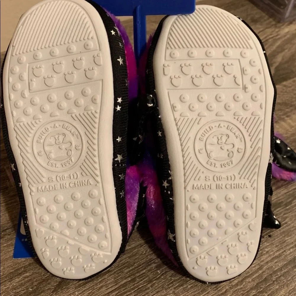 🐻🐻Build a Bear Kids Character Slippers🐻🐻